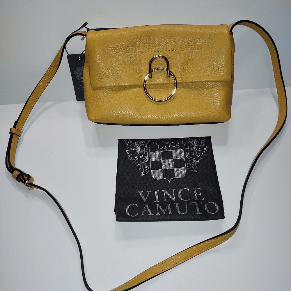 🎁Vince Camuto Crossbody -Group Plum Crossbody- Yellow -Luxuriously Soft Leather